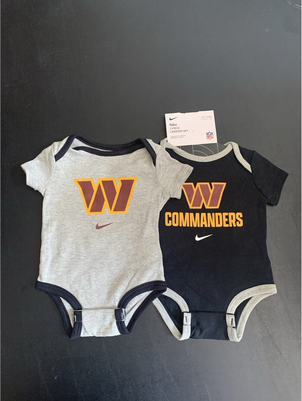Nike NFL Commanders Onsies 2 Piece Creepers Set 0-3 Months NWT